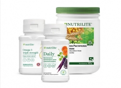 Комплект ′Основополагащите Три′ с Nutrilite™ Daily